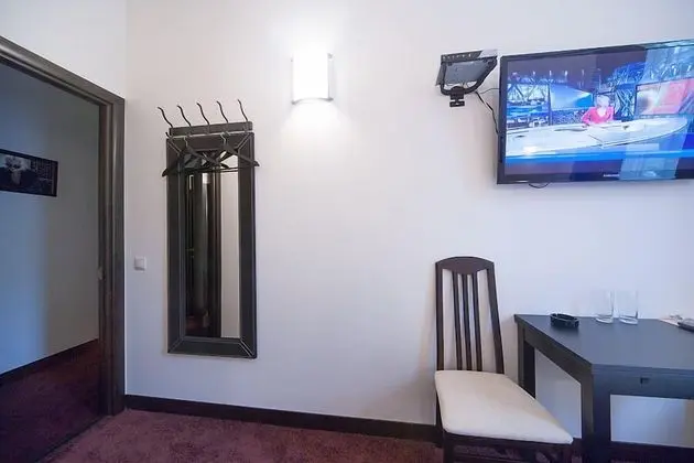 Comfort Tek Büyük Yataklı Oda