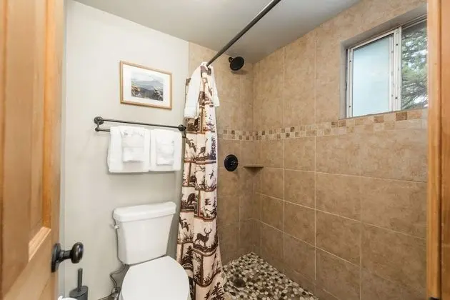 Deluxe Oda, 1 En Büyük (King) Boy Yatak, Balkon, Dağ Manzaralı