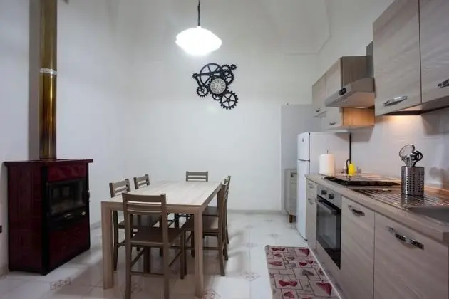Apart Daire, 2 Yatak Odası, Şömine