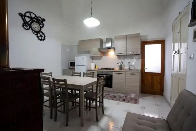 Apart Daire, 2 Yatak Odası, Şömine