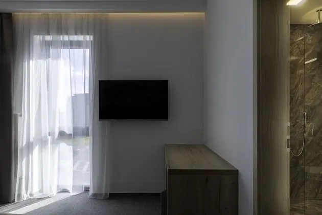 Business Tek Büyük veya İki Ayrı Yataklı Oda