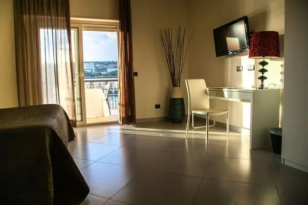 Executive Tek Büyük Yataklı Oda