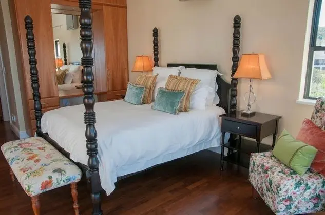 Deluxe Ev, 5 Yatak Odası, Sigara İçilmez, Kısmi Deniz Manzarası