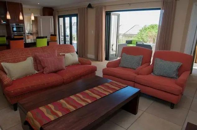 Deluxe Ev, 5 Yatak Odası, Sigara İçilmez, Kısmi Deniz Manzarası