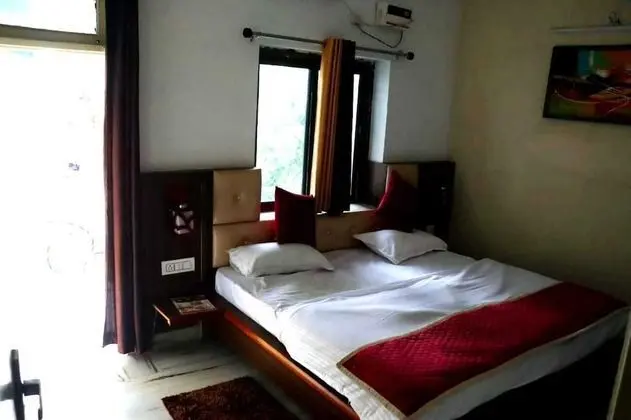 Luxury Deluxe AC Room With Balcony