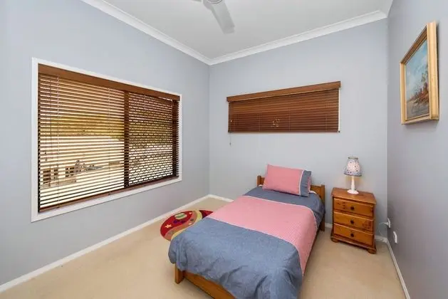 Ev (4 Bedrooms)