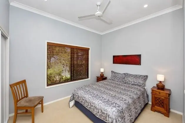 Ev (4 Bedrooms)