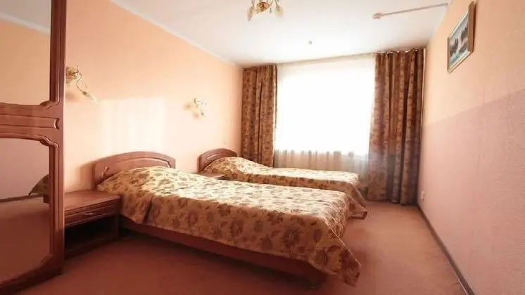 Standard Süit, Birden Çok Yatak, Sigara İçilmez