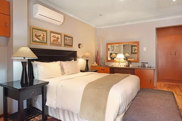Luxury Tek Büyük Yataklı Oda, 1 Büyük (Queen) Boy Yatak