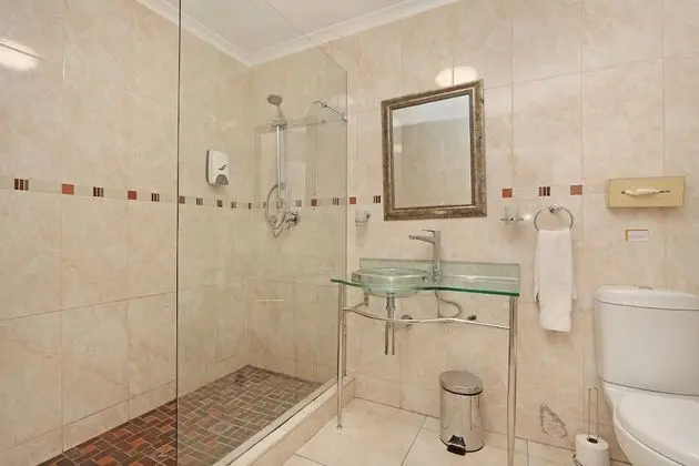 Luxury Tek Büyük Yataklı Oda, 1 Büyük (Queen) Boy Yatak