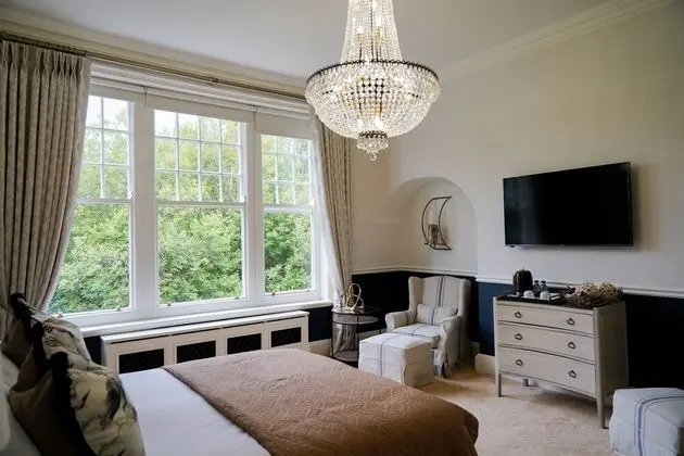 Superior Oda, 1 En Büyük (King) Boy Yatak, Küvet, Nehir Manzaralı