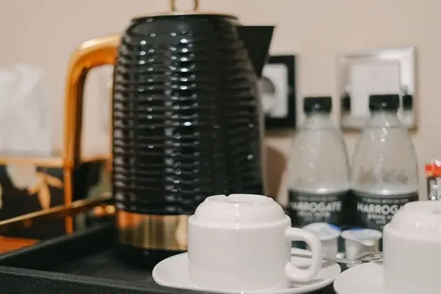 Tek Büyük Yataklı Oda, 1 Çift Kişilik Yatak, Bahçe Manzaralı