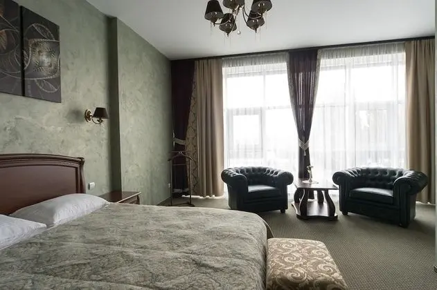 Premium Tek Büyük Yataklı Oda