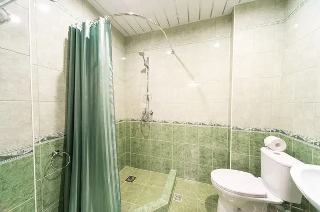 Standard Oda, Ortak Banyo
