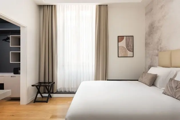 Superior Tek Büyük veya İki Ayrı Yataklı Oda