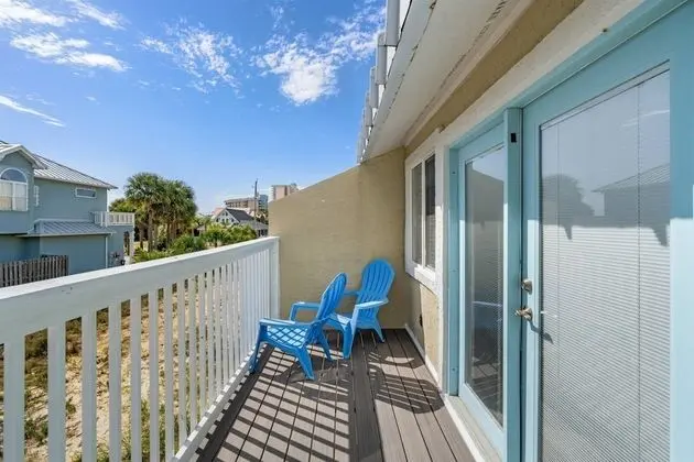 Ev (4109 A Safari St)