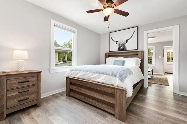 Ev, Birden Çok Yatak, Veranda, Bahçe Manzaralı (417 Park St.)