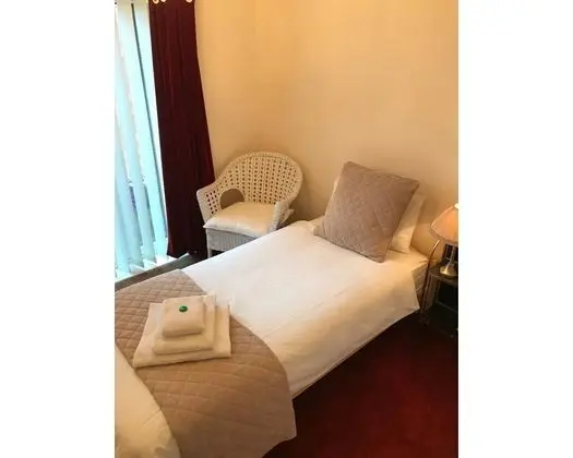 Comfort Tek Kişilik Oda, Özel Banyo, Bahçe Manzaralı