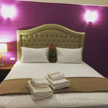 Deluxe Tek Büyük veya İki Ayrı Yataklı Oda