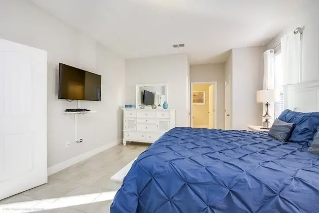 Villa (42010V Luxury 6 Bedroom 4.Bath  Home )
