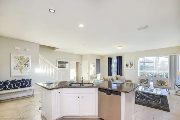 Villa (42010V Luxury 6 Bedroom 4.Bath  Home )