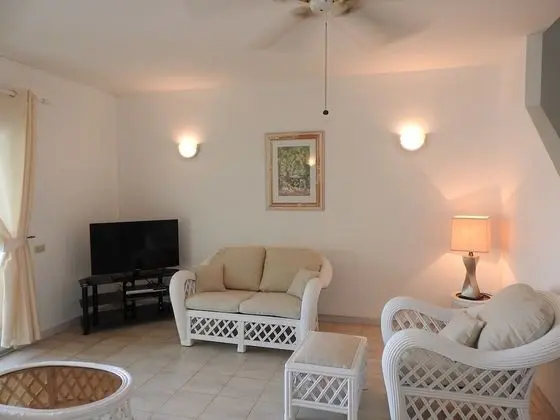 Standart Sıra Ev, 2 Yatak Odası, Liman Manzaralı (Villa rental inclusive of a golf cart)