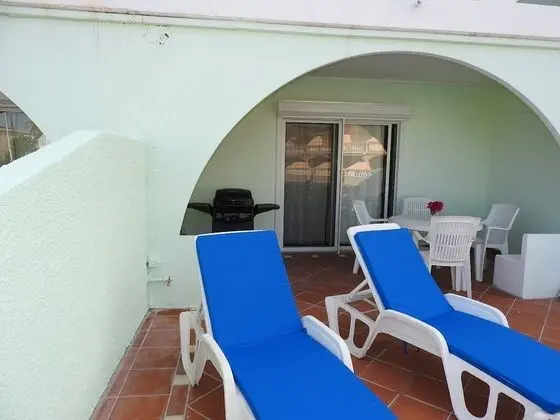 Standart Sıra Ev, 2 Yatak Odası, Liman Manzaralı (Villa rental inclusive of a golf cart)