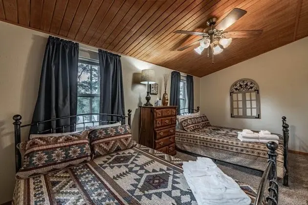 Kulübe, 2 Yatak Odası