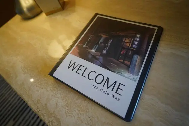 Apartment 300