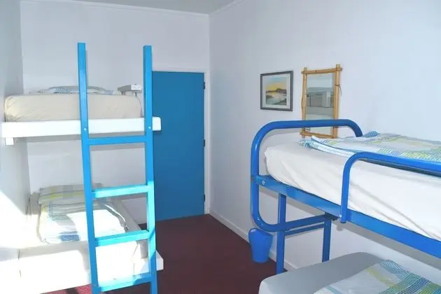 Ortak Ranzalı Oda, Sadece kadınlar için