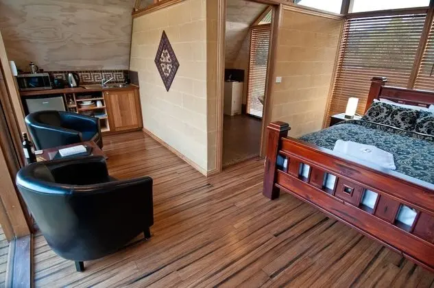 Romantic Stüdyo, Jakuzi, Plaj Kenarı