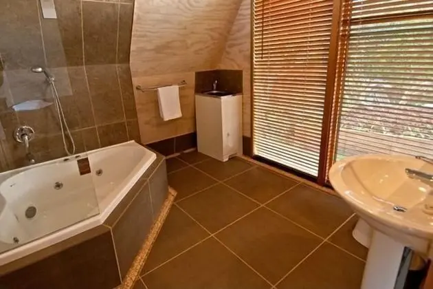 Romantic Stüdyo, Jakuzi, Plaj Kenarı