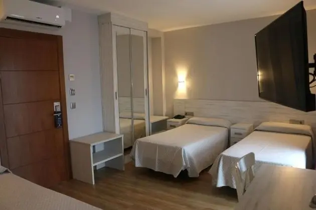 Tek Büyük Yataklı Oda (Double Room + extra bed)