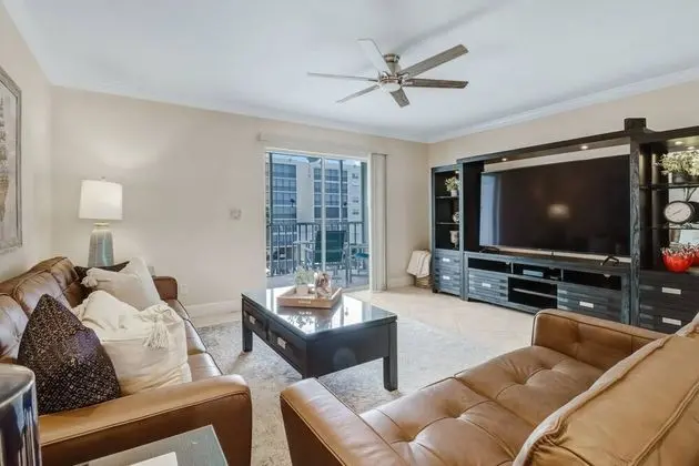 Daire (4541 Bay Beach Ln #345)