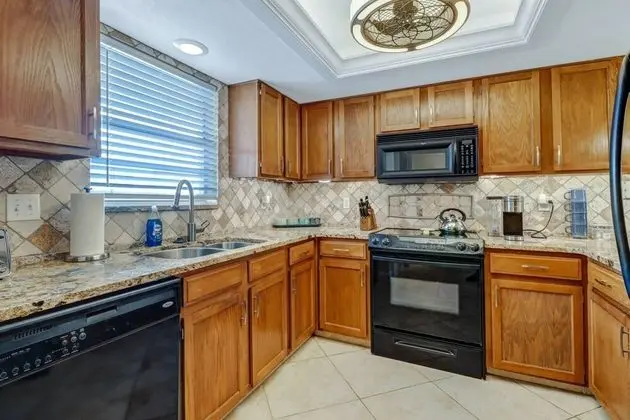 Daire (4541 Bay Beach Ln #345)