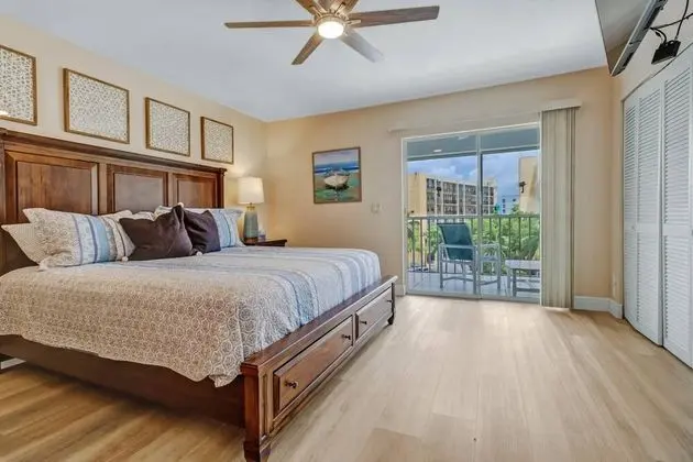 Daire (4541 Bay Beach Ln #345)