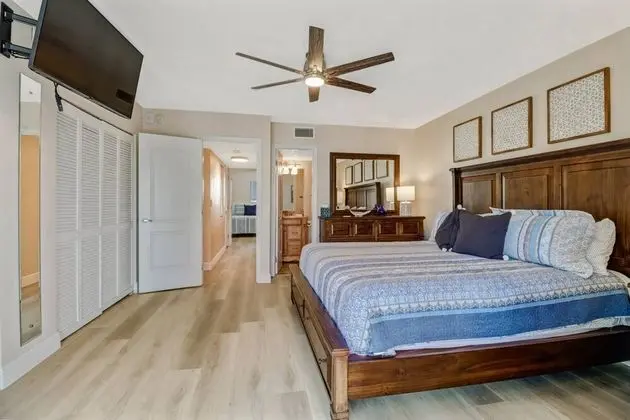 Daire (4541 Bay Beach Ln #345)