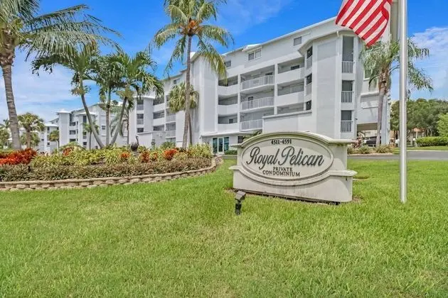 Daire (4541 Bay Beach Ln #345)