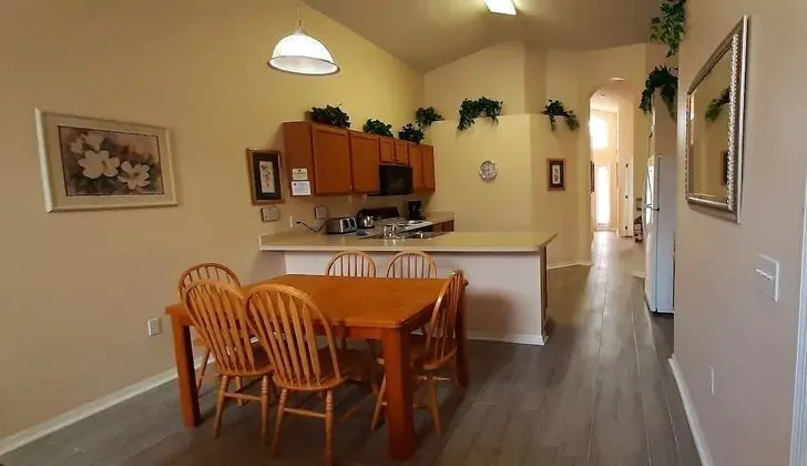 Ev (4611 5-Bedroom Pool Home, Lake Berkle)