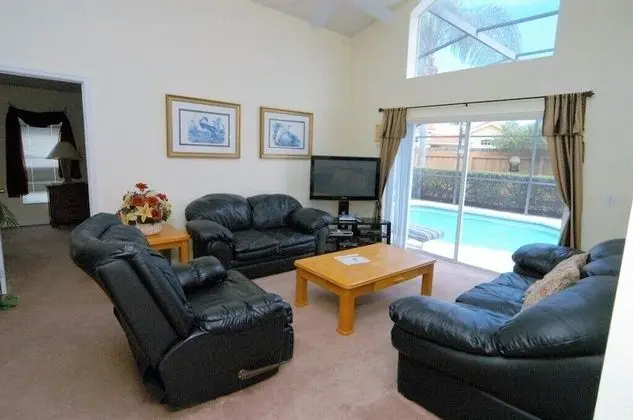 Ev (4611 5-Bedroom Pool Home, Lake Berkle)