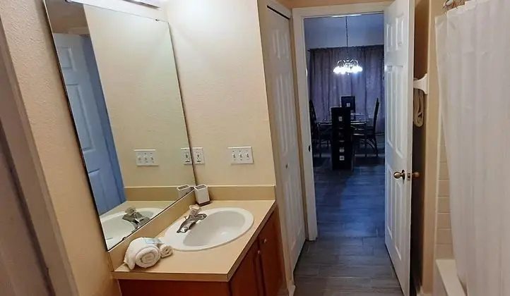 Ev (4611 5-Bedroom Pool Home, Lake Berkle)