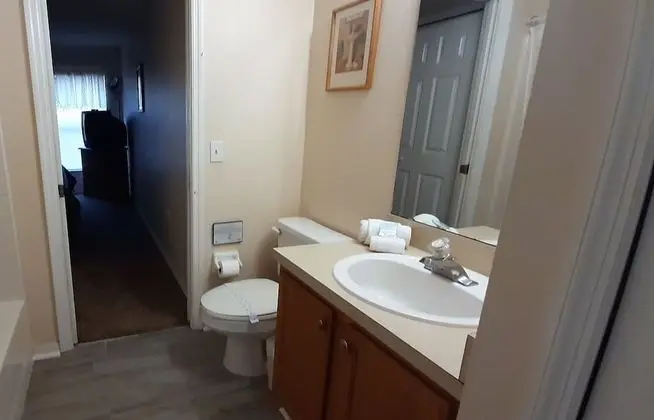 Ev (4611 5-Bedroom Pool Home, Lake Berkle)