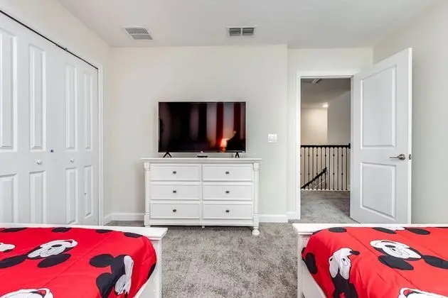 Ev (4629TARGET 9 BR Villa With Games Room)