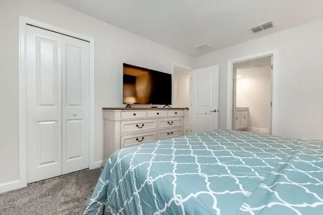 Ev (4629TARGET 9 BR Villa With Games Room)
