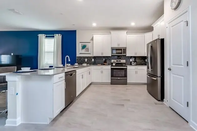 Ev (4629TARGET 9 BR Villa With Games Room)