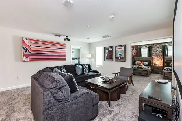 Ev (4629TARGET 9 BR Villa With Games Room)