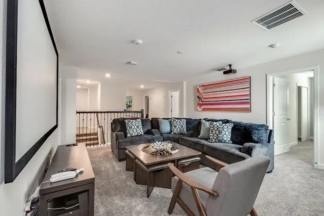 Ev (4629TARGET 9 BR Villa With Games Room)