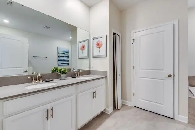 Ev (4629TARGET 9 BR Villa With Games Room)
