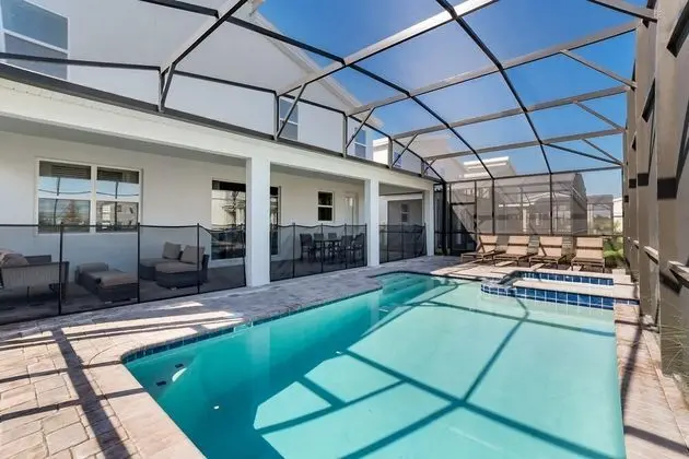 Ev (4629TARGET 9 BR Villa With Games Room)