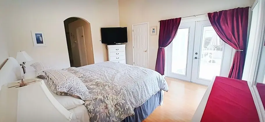 Ev (4630 4 Bedroom Private Pool Home, Cum)